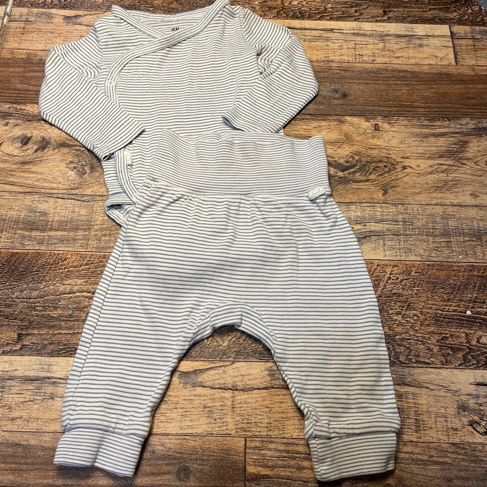 H&M Organic Cotton Bodysuit & Pants Set Unisex Baby 6m Striped Natural Fall